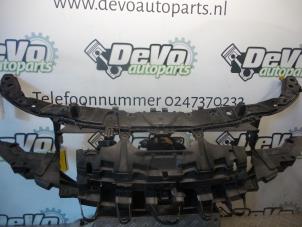 Used Lock plate Renault Laguna III Estate (KT) 1.5 dCi 110 Price on request offered by DeVo Autoparts