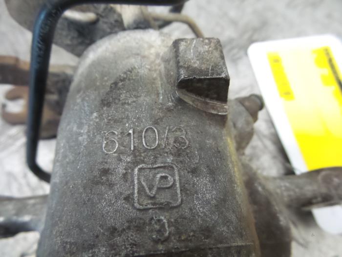 Rear brake calliper, right from a Volkswagen Caddy 2006