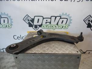 Used Front wishbone, right Volkswagen Golf VII (AUA) 1.6 TDI 16V Price on request offered by DeVo Autoparts