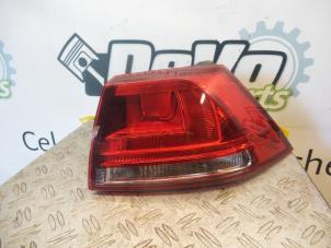 Used Taillight, right Volkswagen Golf VII (AUA) 1.6 TDI 16V Price on request offered by DeVo Autoparts