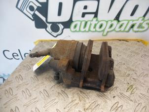 Used Front brake calliper, right Volkswagen Golf VII (AUA) 1.6 TDI 16V Price on request offered by DeVo Autoparts