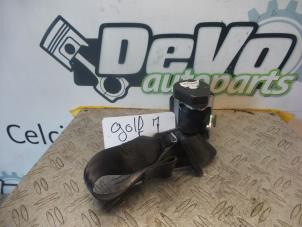 Used Rear seatbelt, left Volkswagen Golf VII (AUA) 1.6 TDI 16V Price on request offered by DeVo Autoparts