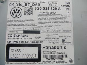 Used Radio CD player Volkswagen Golf VII (AUA) 1.6 TDI 16V Price on request offered by DeVo Autoparts