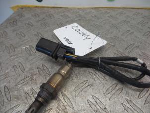 Lambda probe from a Volkswagen Caddy Combi III (2KB,2KJ) 1.6 TDI 16V 2014