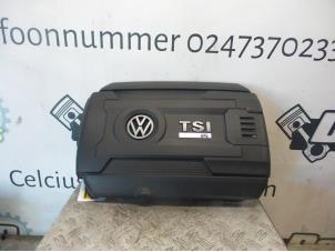 Usados Cobertor motor Volkswagen Golf VII Variant (AUVV) Precio de solicitud ofrecido por DeVo Autoparts