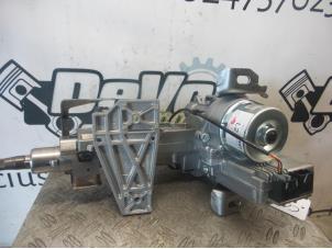 Used Power steering pump Renault Captur (2R) 0.9 Energy TCE 12V Price on request offered by DeVo Autoparts