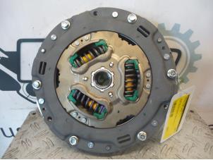 Used Clutch kit (complete) Toyota C-HR (X1,X5) 1.8 16V Hybrid Price on request offered by DeVo Autoparts