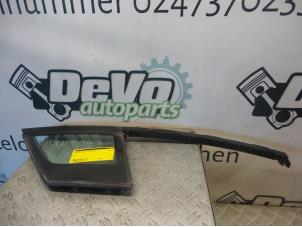Used Quarter light, front left Renault Captur (2R) 1.2 TCE 16V EDC Price on request offered by DeVo Autoparts