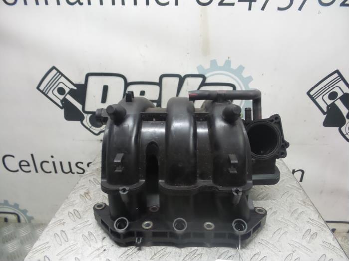 Usados Colector de admisión Volkswagen Polo IV (9N1/2/3) 1.2 12V Precio de solicitud ofrecido por DeVo Autoparts