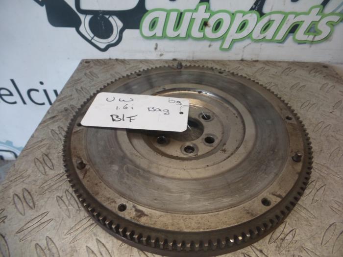 Usagé Couronne dentée Volkswagen Golf Plus (5M1/1KP) 1.6 FSI 16V Prix sur demande proposé par DeVo Autoparts