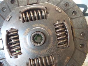Used Clutch kit (complete) Ford B-Max (JK8) 1.0 EcoBoost 12V 120 Price on request offered by DeVo Autoparts