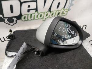 Używane Lusterko zewnetrzne prawe Opel Corsa D 1.2 16V LPG Cena na żądanie oferowane przez DeVo Autoparts