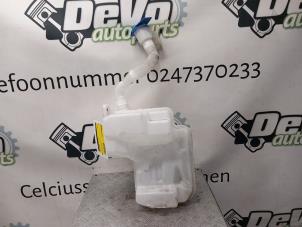 Used Front windscreen washer reservoir Audi A3 Limousine (8VS/8VM) 1.4 TFSI ACT 16V Price on request offered by DeVo Autoparts