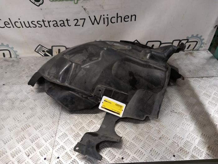 Usagé Passage de roue Landrover Range Rover Evoque (LVJ/LVS) 2.2 eD4 16V 5-drs. Prix sur demande proposé par DeVo Autoparts
