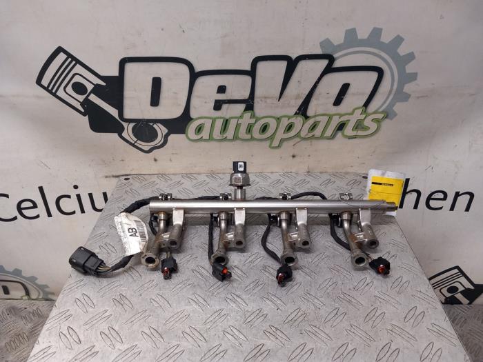 Usagé Système d'injection Ford Kuga II (DM2) 1.5 EcoBoost 16V 120 Prix € 60,50 Prix TTC proposé par DeVo Autoparts