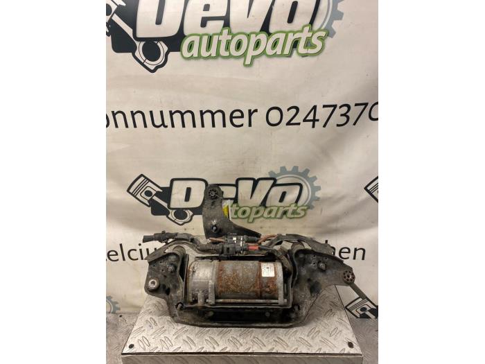Begagnade Luftpump (fjädring) Audi A6 Avant (C7) 3.0 TDI V6 24V biturbo Quattro Pris € 574,75 Inklusive moms erbjuds av DeVo Autoparts