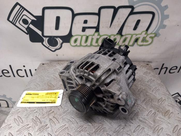 Usagé Dynamo Ford Kuga II (DM2) 1.5 EcoBoost 16V 150 Van Prix € 60,50 Prix TTC proposé par DeVo Autoparts