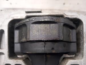 Support moteur d'un Ford C-Max (DXA) 1.5 Ti-VCT EcoBoost 150 16V Van 2018