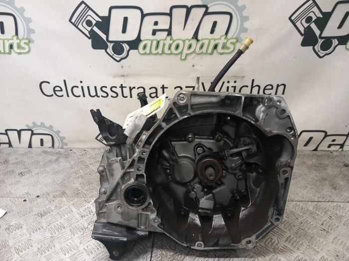 Gebrauchte Getriebe Renault Captur I (2R) 1.2 TCE 16V EDC Preis € 605,00 Mit Mehrwertsteuer angeboten von DeVo Autoparts