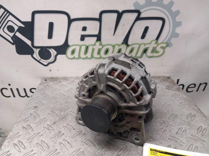 Usagé Dynamo Renault Captur I (2R) 1.2 TCE 16V EDC Prix € 78,65 Prix TTC proposé par DeVo Autoparts