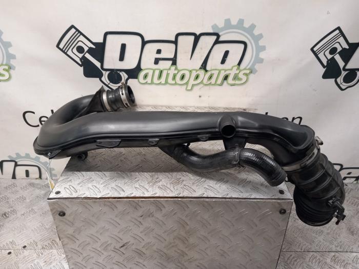 Gebrauchte Intercooler Rohr Ford Focus 3 Wagon 1.5 EcoBoost 16V 150 Preis € 42,35 Mit Mehrwertsteuer angeboten von DeVo Autoparts