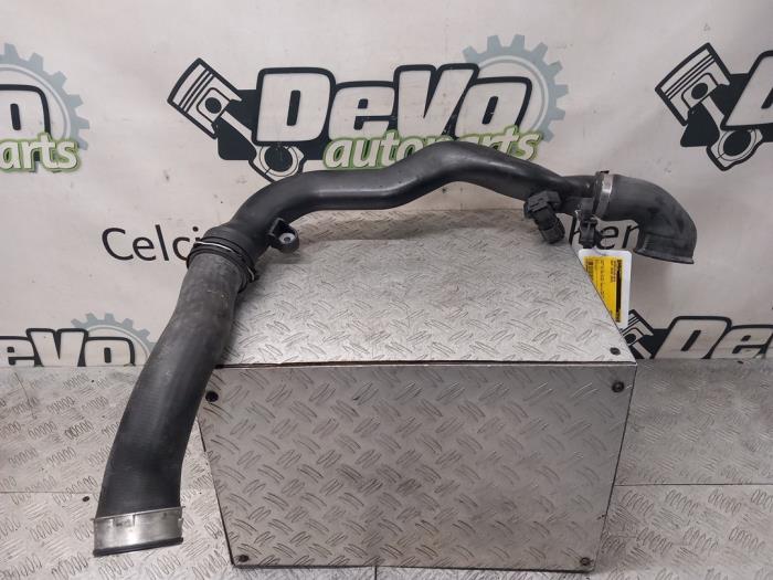 Gebrauchte Intercooler Rohr Seat Ibiza IV SC (6J1) 1.4 TSI 16V FR Preis € 48,40 Mit Mehrwertsteuer angeboten von DeVo Autoparts