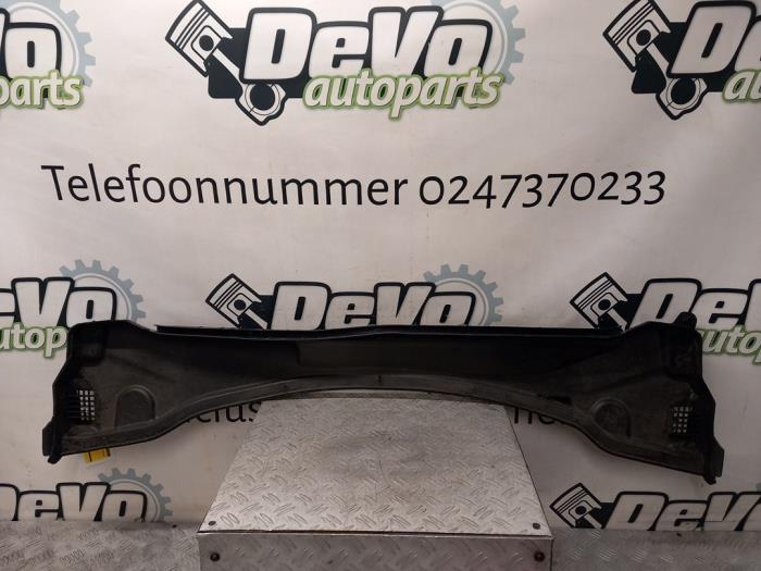 Używane Parawan Mini Countryman (F60) 1.5 TwinPower Turbo 12V Cooper SE ALL4 Cena € 48,40 Z VAT oferowane przez DeVo Autoparts