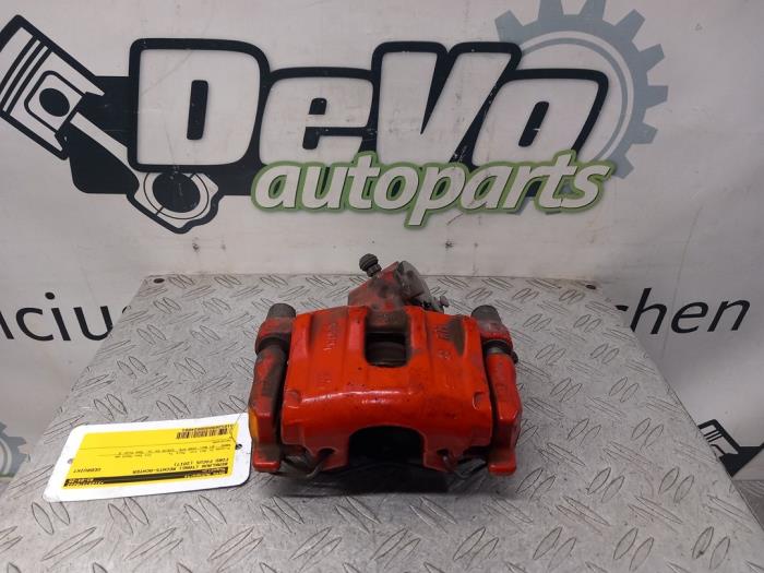 Gebrauchte Bremszange rechts hinten Ford Focus 3 Wagon 1.5 EcoBoost 16V 150 Preis € 48,40 Mit Mehrwertsteuer angeboten von DeVo Autoparts