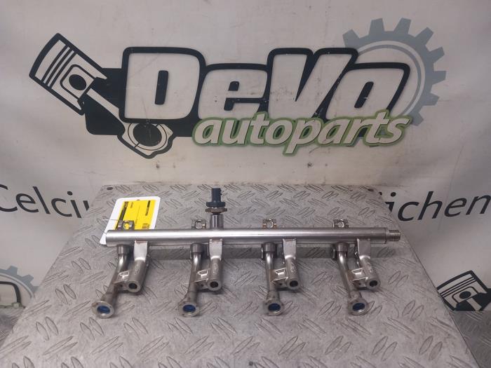 Usagé Système d'injection Ford Kuga II (DM2) 1.5 EcoBoost 16V 150 Prix € 60,50 Prix TTC proposé par DeVo Autoparts
