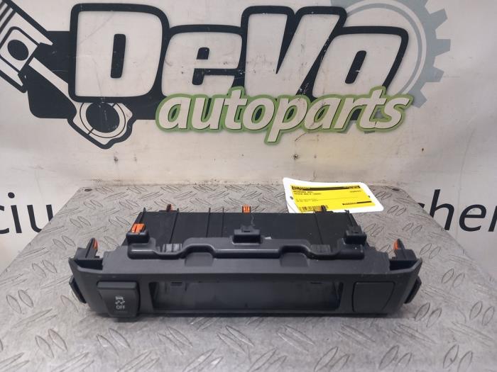 Dashboard part from a Toyota RAV4 (A5) 2.5 Hybrid 16V AWD 2020
