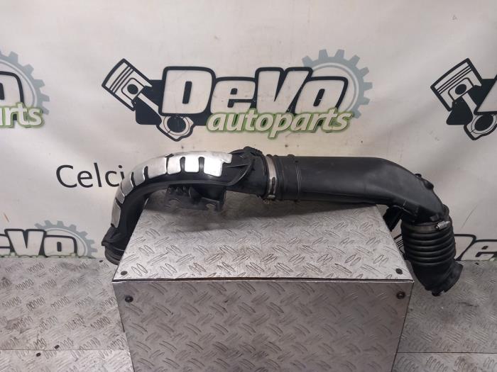 Gebrauchte Intercooler Rohr Ford Focus 3 ST 2.0 ST EcoBoost 16V Preis € 90,75 Mit Mehrwertsteuer angeboten von DeVo Autoparts