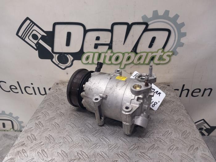 Compresseur de clim d'un Ford C-Max (DXA) 1.5 Ti-VCT EcoBoost 150 16V Van 2018