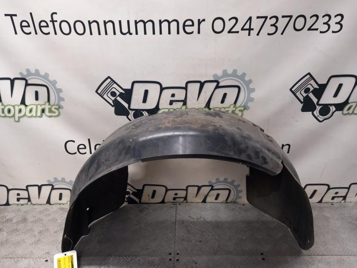 Używane Nadkole Ford B-Max (JK8) 1.0 EcoBoost 12V 100 Cena € 30,25 Z VAT oferowane przez DeVo Autoparts