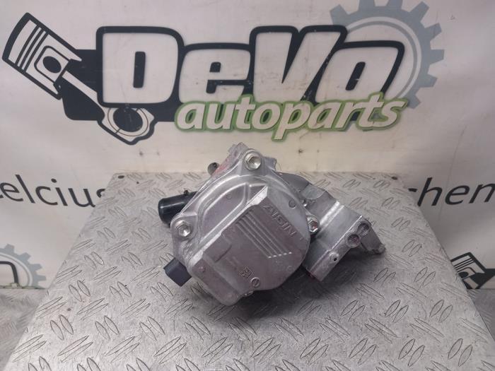 Begagnade Vattenpump Toyota RAV4 (A5) 2.5 Hybrid 16V AWD Pris € 302,50 Inklusive moms erbjuds av DeVo Autoparts