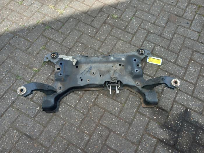 Usados Subchasis Ford Focus 3 1.5 EcoBoost 16V 182 Precio € 90,75 IVA incluido ofrecido por DeVo Autoparts