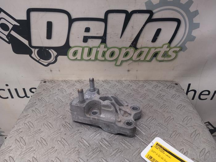 Used Engine mount Ford Fiesta 6 (JA8) 1.0 EcoBoost 12V 100 Price € 24,20 Inclusive VAT offered by DeVo Autoparts