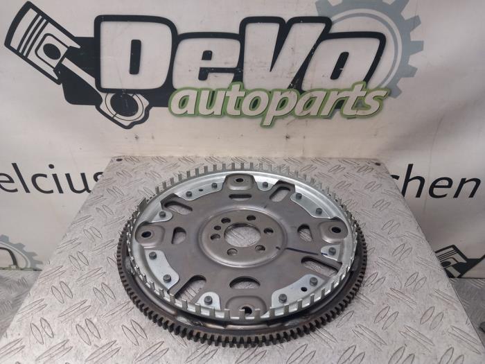 Begagnade Startkuggkrans Nissan Qashqai (J11) 1.2 DIG-T 16V Pris € 60,50 Inklusive moms erbjuds av DeVo Autoparts