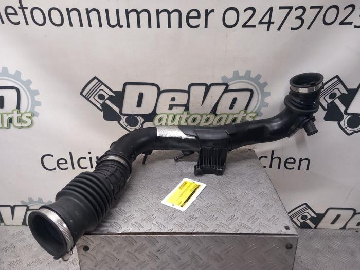 Gebrauchte Intercooler Rohr Ford Focus 4 Wagon 1.0 Ti-VCT EcoBoost 12V 125 Preis € 60,50 Mit Mehrwertsteuer angeboten von DeVo Autoparts