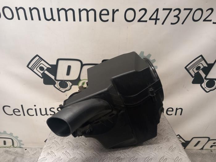 Begagnade Luftfilterhus Ford Focus 3 1.5 EcoBoost 16V 150 Pris € 42,35 Inklusive moms erbjuds av DeVo Autoparts