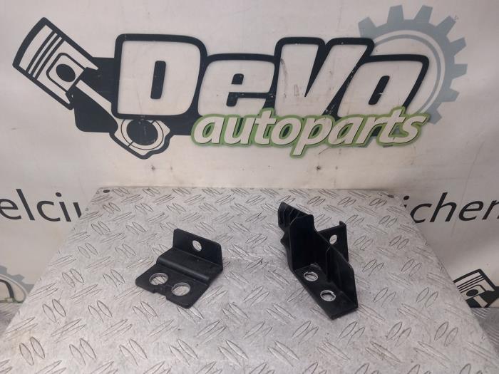 Usagé Divers Renault Grand Scénic IV (RFAR) 1.3 TCE 140 16V Prix € 24,20 Prix TTC proposé par DeVo Autoparts