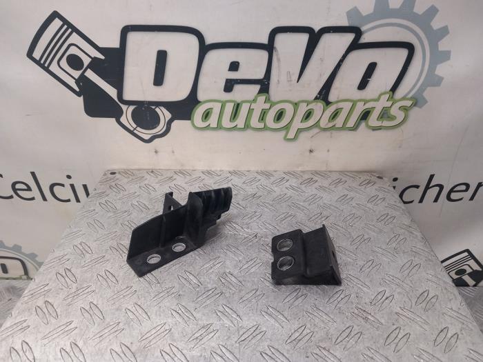 Usagé Divers Renault Grand Scénic IV (RFAR) 1.3 TCE 140 16V Prix € 24,20 Prix TTC proposé par DeVo Autoparts