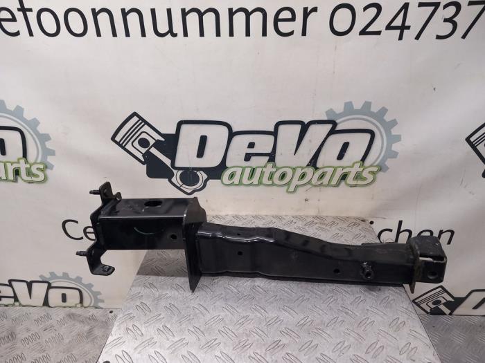 Begagnade Underram Renault Grand Scénic IV (RFAR) 1.3 TCE 140 16V Pris € 60,50 Inklusive moms erbjuds av DeVo Autoparts