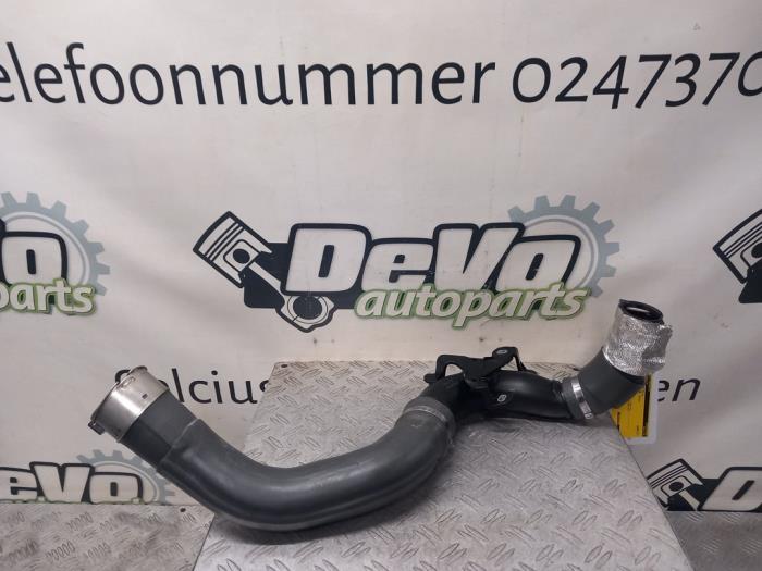 Gebrauchte Intercooler Rohr Renault Captur I (2R) 1.2 TCE 16V EDC Preis € 60,50 Mit Mehrwertsteuer angeboten von DeVo Autoparts