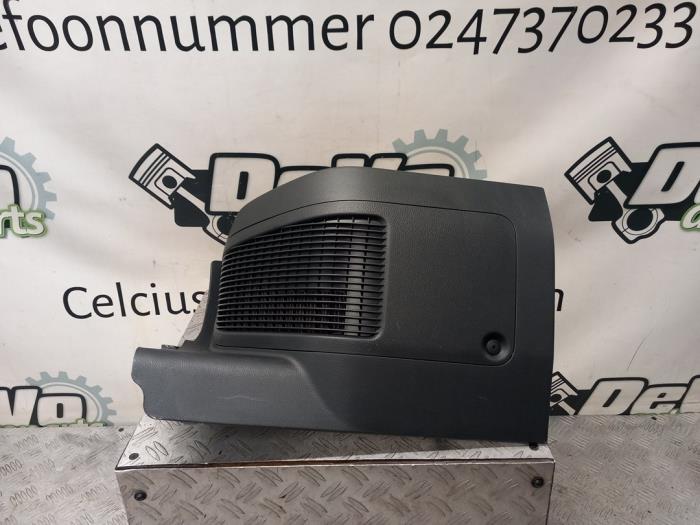 Begagnade Batterilock Toyota RAV4 (A5) 2.5 16V Pris € 36,30 Inklusive moms erbjuds av DeVo Autoparts