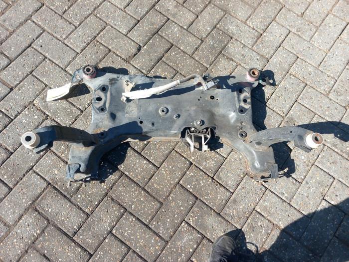 Usados Subchasis Ford Kuga II (DM2) 1.5 EcoBoost 16V 120 Van Precio € 199,65 IVA incluido ofrecido por DeVo Autoparts