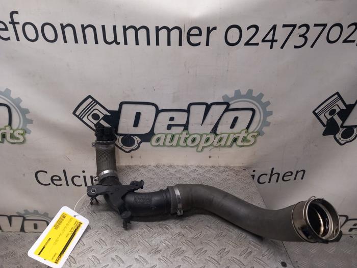 Gebrauchte Intercooler Rohr Renault Captur I (2R) Preis € 60,50 Mit Mehrwertsteuer angeboten von DeVo Autoparts