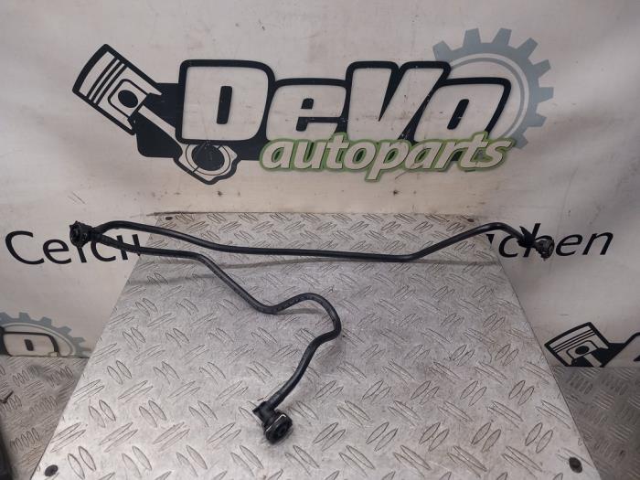 Usagé Conduit (divers) Mercedes A (W176) 1.6 A-180 16V Prix € 24,20 Prix TTC proposé par DeVo Autoparts