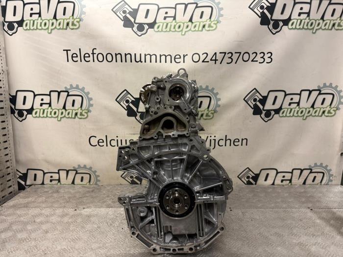 Engine from a Nissan Qashqai (J11) 1.3 DIG-T 140 16V 2019