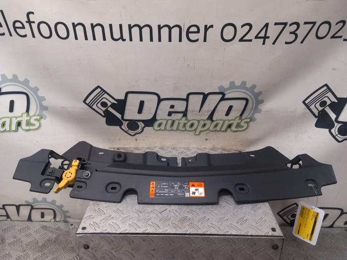 Begagnade Front Ford Kuga II (DM2) 1.5 EcoBoost 16V 120 Pris € 48,40 Inklusive moms erbjuds av DeVo Autoparts