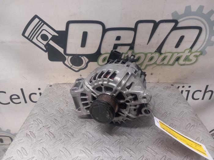 Begagnade Dynamo Ford Kuga II (DM2) 1.5 EcoBoost 16V 120 Pris € 60,50 Inklusive moms erbjuds av DeVo Autoparts